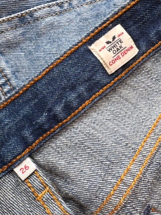 LEVI'S WEDGIE SKINNY JEANS, SIZE: 26, LIKE NEW - Picture 3 of 8